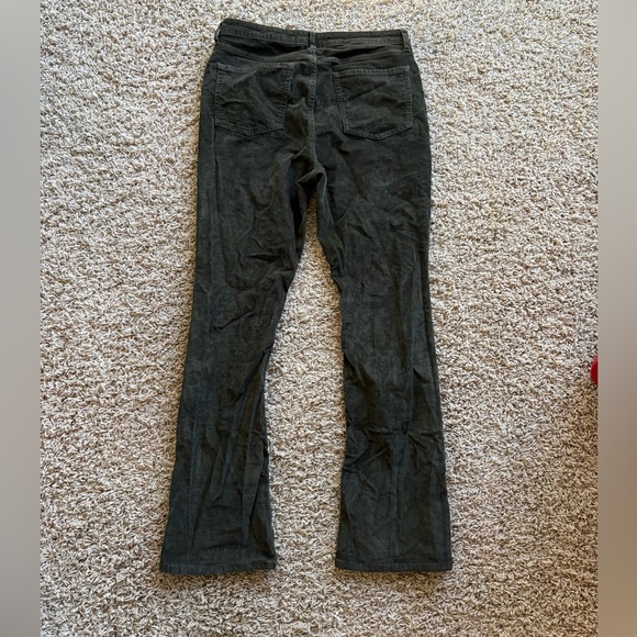 Old Navy Extra High Rise Boot Cut Corduroy Jeans - Picture 5 of 6